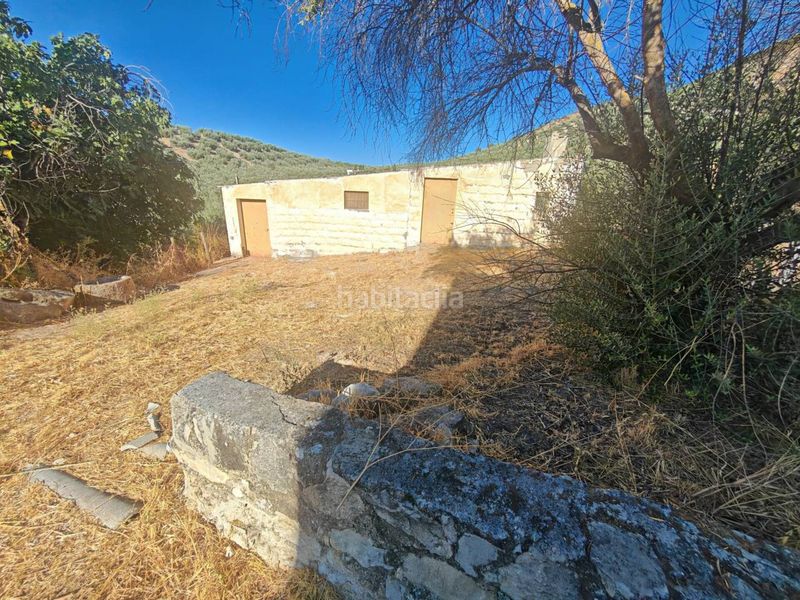 Foto db200a7f-d352-4d77-80d0-d204f5744cad. Masia amb aparcament a Loja