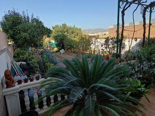 Casa a Huétor Tájar. Casa  con cochera y huerto de regadio