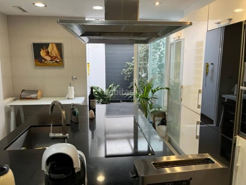 Foto 3e29f201-4fd9-4572-932e-72b29e8a0324. Casa  con cochera y terraza en Huétor Tájar