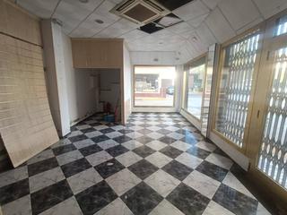 Lloguer Local Comercial a Huétor Tájar. Local centrico en huétor tajar