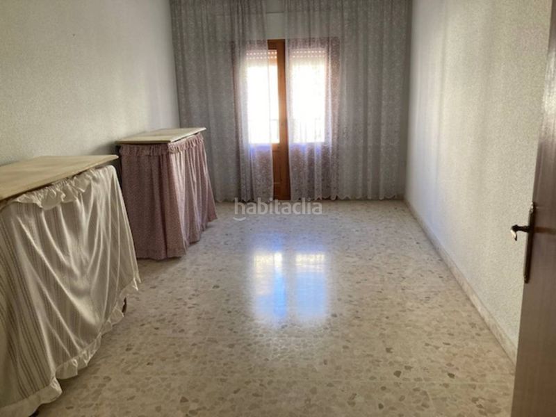 Foto 4a6a8314-ad67-4ee1-b23b-64a288fb9c71. Casa amb aparcament a Villanueva Mesía