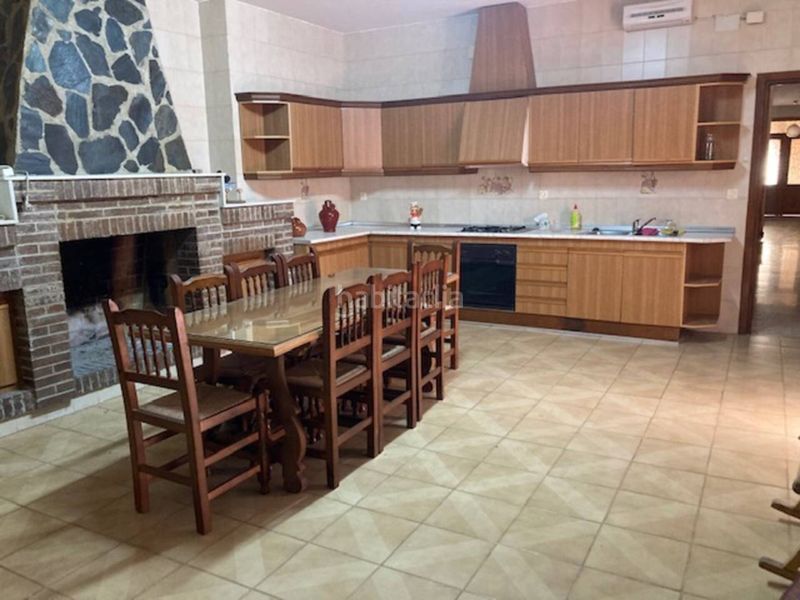 Foto e2ae56f4-7c09-4c55-aed1-f9057a92b952. Casa amb aparcament a Villanueva Mesía