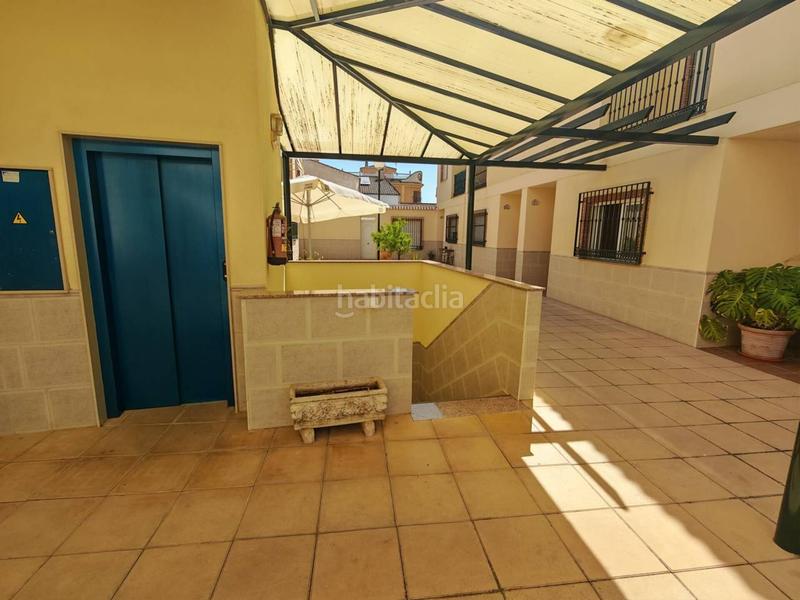 Foto 68362767-3527-44cf-baed-9bd3f1725b0e. Casa a schiera con riscaldamento parcheggio in Huétor Tájar