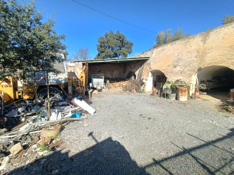 Foto d663cd13-277f-4efc-8b9f-be787949ec31. Finca rústica a Moraleda de Zafayona