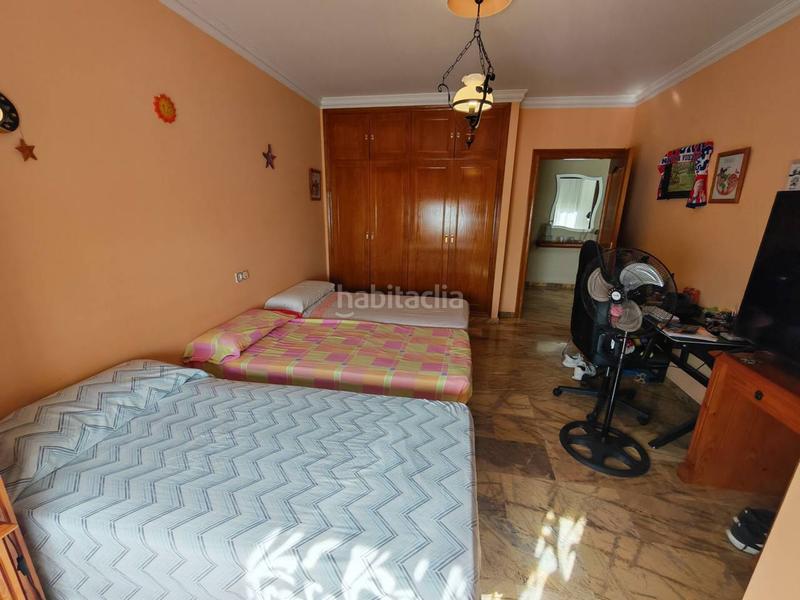 Foto 3999c30a-9111-4585-a7f0-778a85de8e64. Dúplex piso y bajo , con garaje ,terraza y patio en Villanueva Mesía