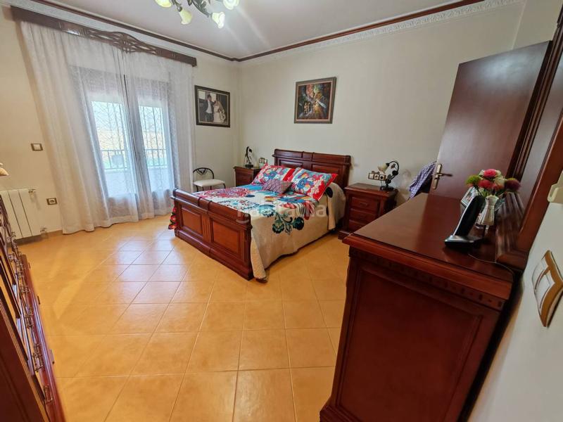 Foto ce28d3e5-578b-4e56-96ff-9db0ba579319. Maison avec chauffage parking dans Huétor Tájar