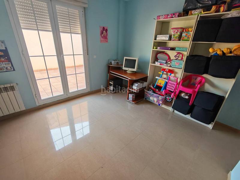 Foto 5f0edf28-9fcf-4626-bdc2-fe9e9f428401. Chalet con riscaldamento parcheggio in Loja