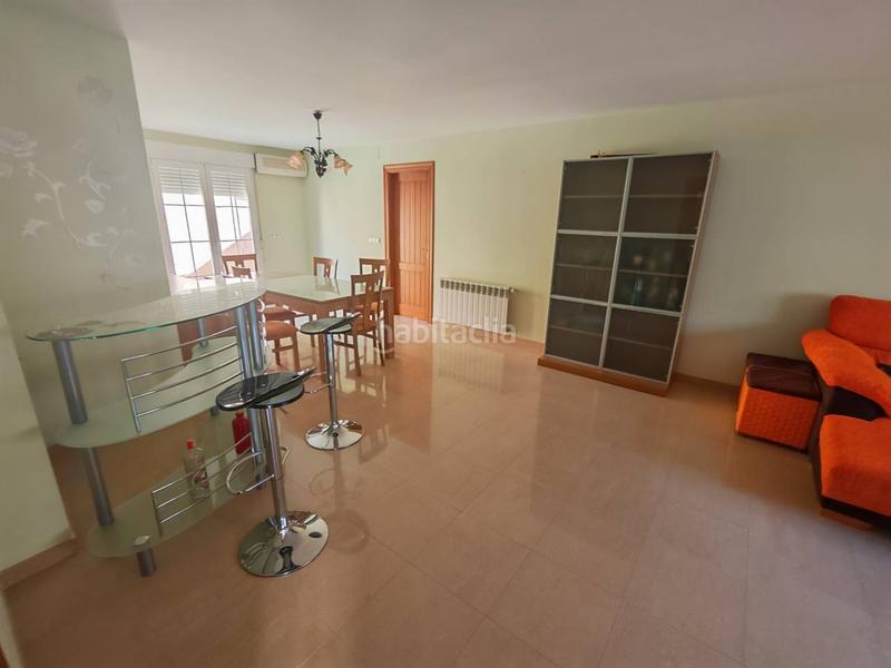 Foto cf7a2313-bdf0-434a-8cd7-68e6e1a483fc. Chalet con riscaldamento parcheggio in Loja