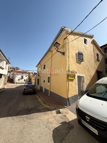 Foto a5d7f66a-2132-4a27-a257-38831c163512. Casa  de dos plantas en Buenache de la Sierra