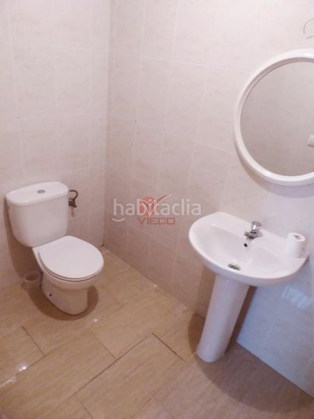 Foto 981f579e-d15b-44c6-9478-00c0a8411e4b. Local comercial a Centro Cuenca