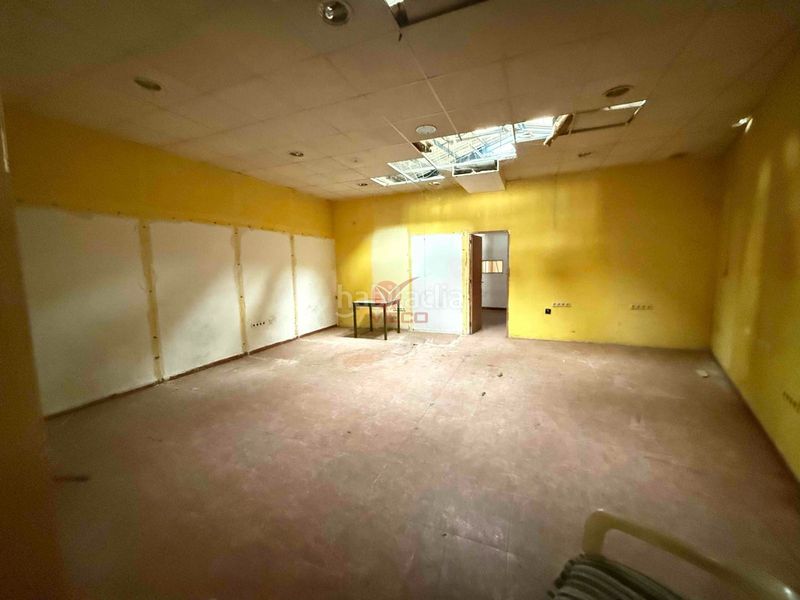 Foto 5e1af225-a94c-4ed1-b867-619aedba4a0e. Local comercial a Centro Cuenca