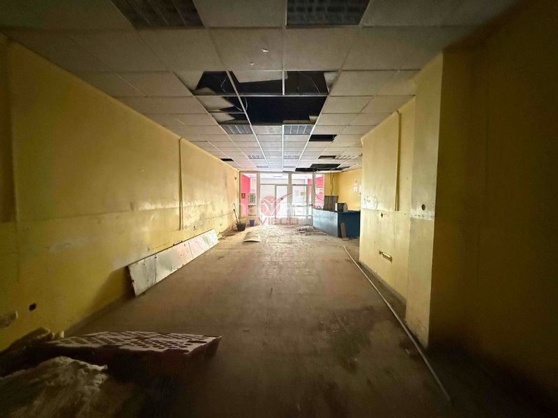 Foto 9ca7c386-89b7-4d74-bba1-783d3c24be56. Local comercial a Centro Cuenca