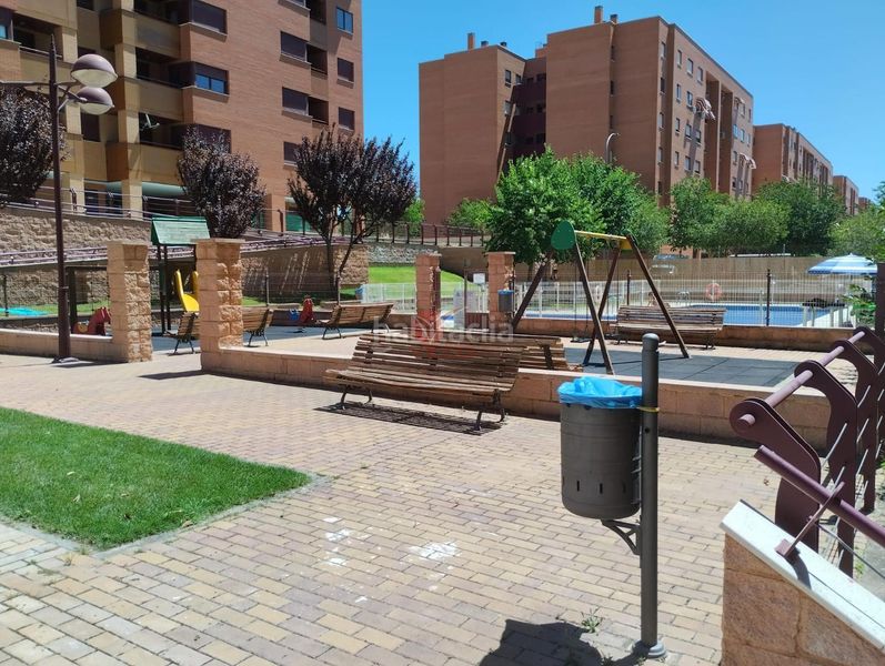 Foto df615b47-3473-49af-a5b6-bcb40639e48b. Pis amb calefacció aparcament piscina a San Fernando - Carretera de Valencia Cuenca