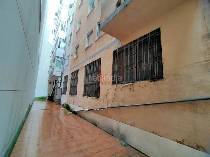 Foto a513f711-41bf-4cd0-8cf3-aaadfdbf4731. Local comercial a Centro Cuenca