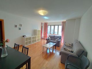 Pis  Colon. Magnífica vivienda en centro con 4 dormitorios y ascensor.