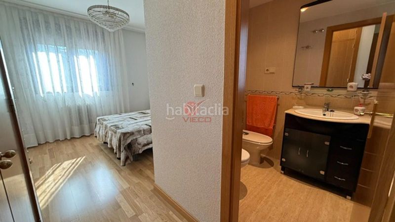 Foto ee6ba634-f9f4-48b7-8edf-03a393b4de6a. Piso en Fuensanta - Universidad Cuenca