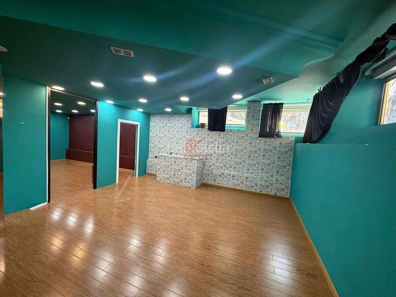 Foto faab6738-61f4-4f58-9053-2c62e91f9699. Local comercial a Centro Cuenca