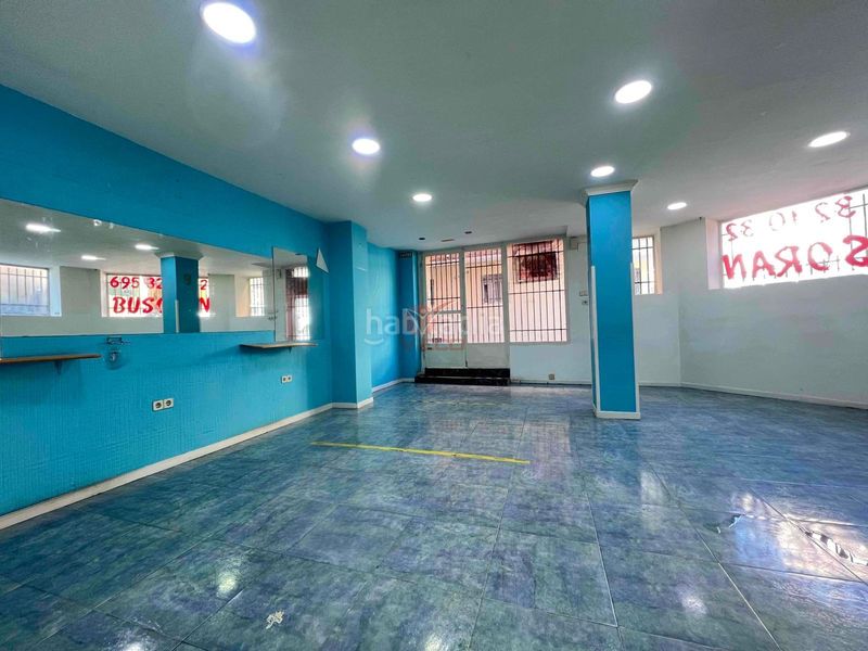 Foto 15c7b869-a363-4ab6-988f-b4389c80b677. Location local commercial dans Centro Cuenca