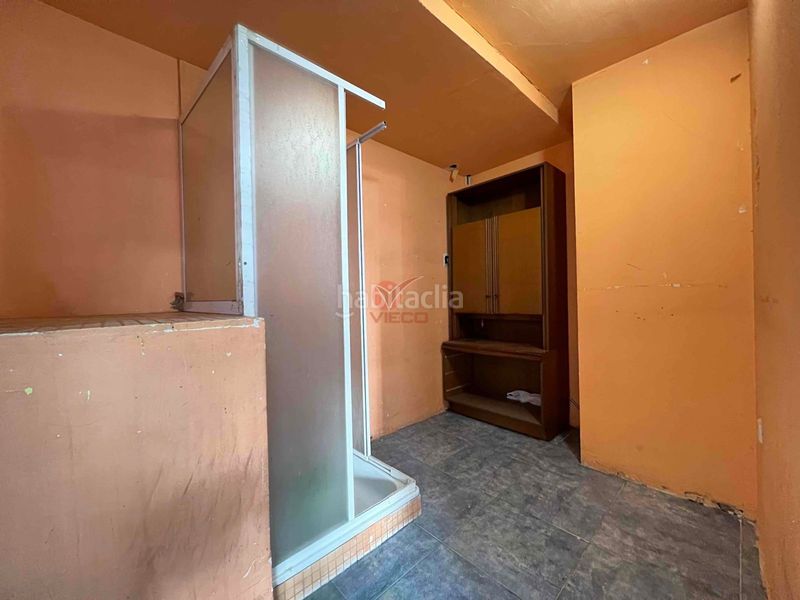 Foto 9a15a09a-8c5a-45d7-ae87-8d9990f278e0. Location local commercial dans Centro Cuenca