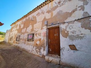 Casa  Horcajo de santiago, pozorrubio. Casa para reformar. procedente de entidad bancaria