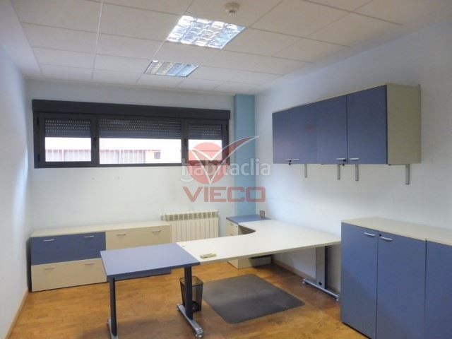 Foto 6111af60-828e-44e2-a458-8e3c5ddf21f1. Local comercial a Centro Cuenca