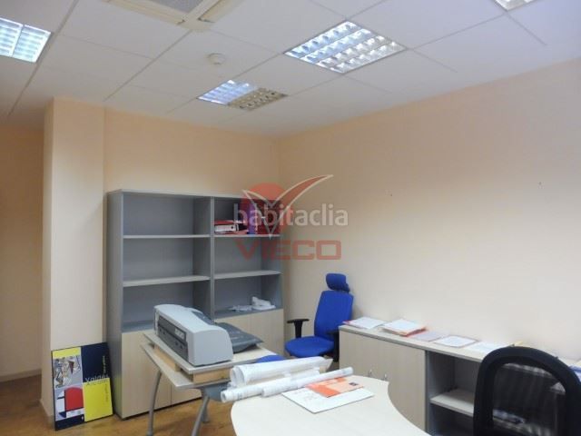 Foto 62d7217d-acc6-41da-905d-fa96c3493c2b. Local comercial a Centro Cuenca