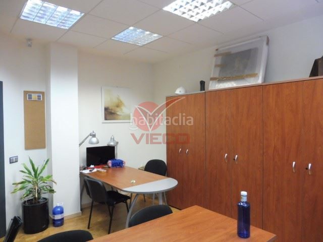 Foto 8011e95f-6241-41cd-aa28-01c1202fa5ac. Local comercial a Centro Cuenca