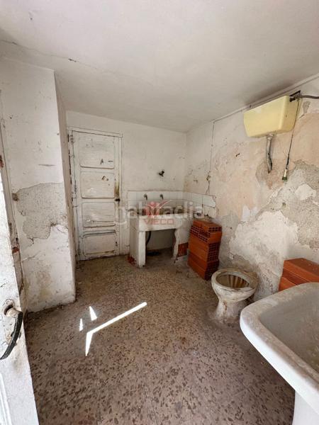 Foto bb329a96-a30b-402c-a558-bbd3cc9b0338. Casa amb calefacció aparcament a Priego