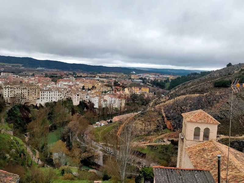 Foto 14bf5d79-8365-4e36-b6c7-012ae8f8e11a. Maison dans Casco Histórico Cuenca