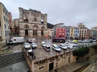 House  Severo catalina. Casco antiguo. edificio con muchas posibilidades.
