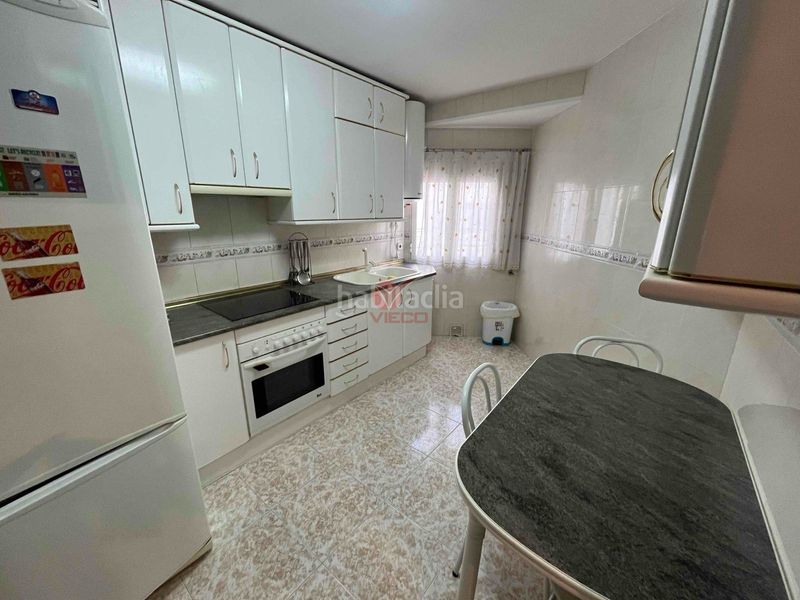 Foto 64553f7f-c0eb-4dd0-a081-42b163e10076. Rent flat with heating in Centro Cuenca