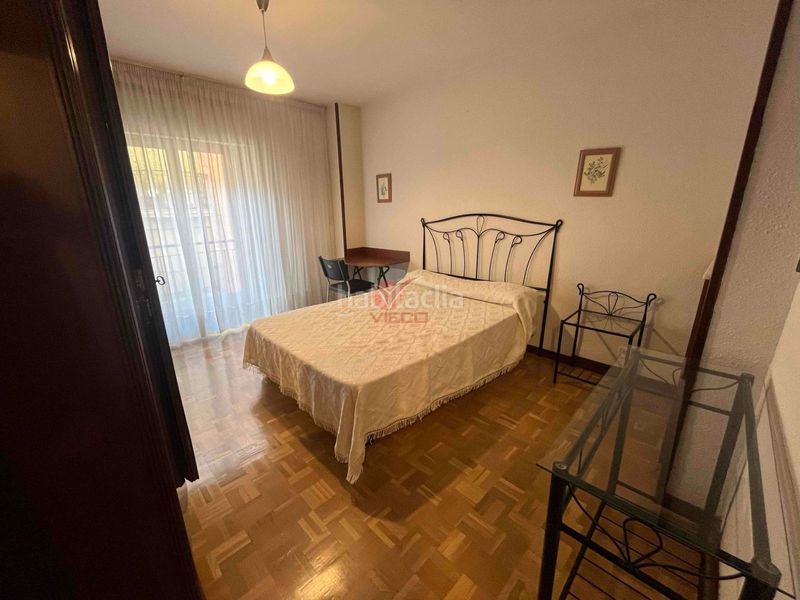 Foto f5f0ae06-69c4-4963-9d92-e6e451273300. Rent flat with heating in Centro Cuenca