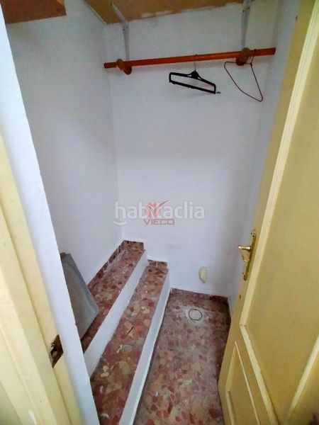 Foto ffdf4e0a-f75f-41d9-b8ae-fc1e89f5790f. Local comercial a Centro Cuenca