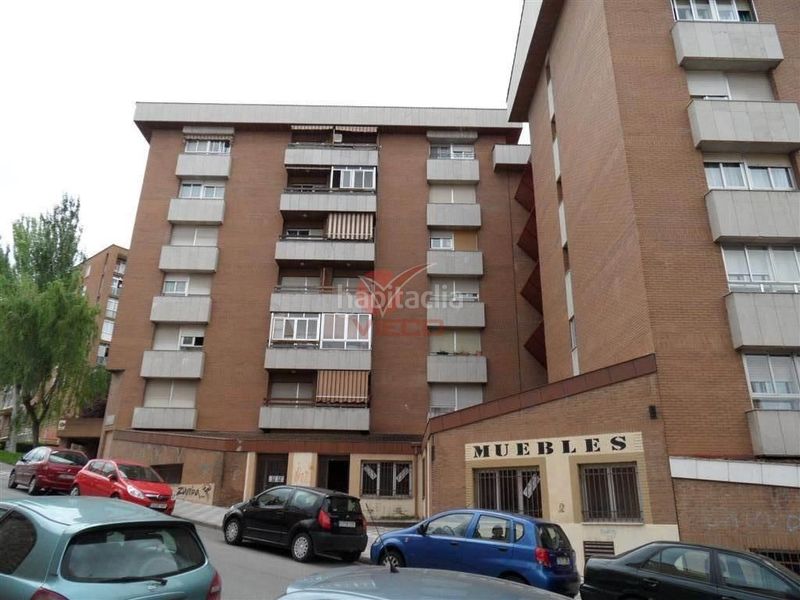 Foto 201bfddb-af81-46bc-a3ea-f49fb569fd34. Local comercial a Centro Cuenca