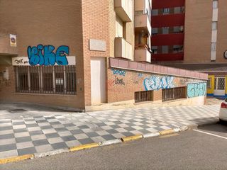 Local Comercial  Eras del tio cañamon. Local comercial en cuenca de 136 m con opción de ampliación