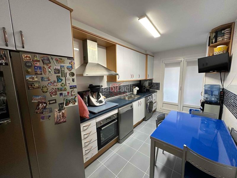 Foto d41dcad9-56b0-4cab-9e7e-cefca5fdd0ee. Piso en Centro Cuenca