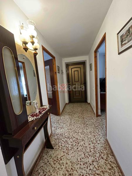 Foto 17e5dce9-162d-4f4f-a63d-7ee61d1ac7ea. Casa  independiente en buen uso. amplio jardín. patio y aparcamiento cubierto en Casasimarro