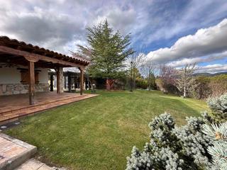 Xalet  Villalba, horno. En villalba de la sierra