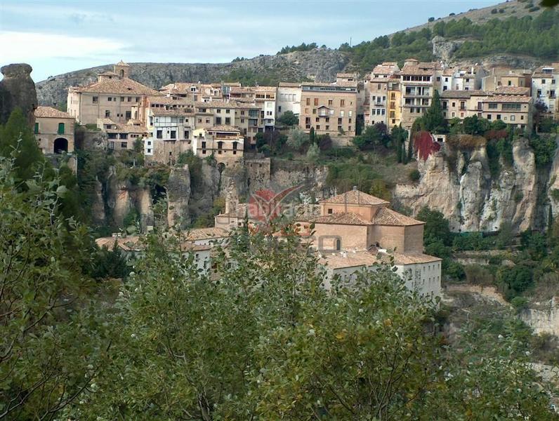 Foto c1ae59ba-bb93-435e-8d7a-e092aeca3734. Xalet amb calefacció aparcament a Los Tiradores Cuenca