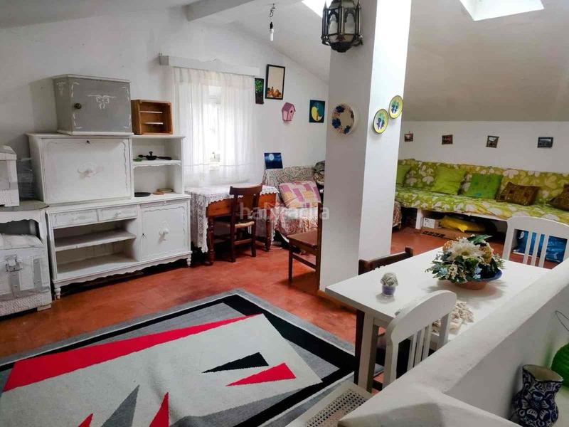 Foto cff8419e-d906-4ac4-a662-97d12069177d. Casa  con patio en muy buen estado perfecta para vacaciones o segunda residencia en Torrejoncillo del Rey