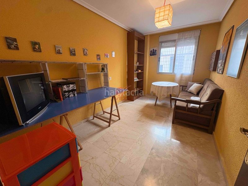 Foto 2e5c56ba-82a6-44e0-bf43-44f6069c3515. Flat with heating parking in Centro Cuenca