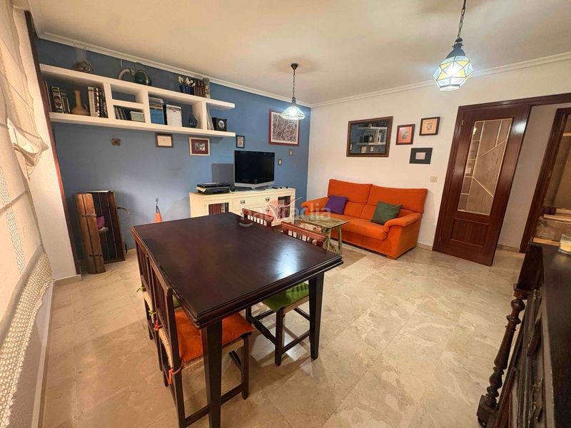Foto dd40b601-6104-4cc1-8ec5-44d5029f8d60. Flat with heating parking in Centro Cuenca