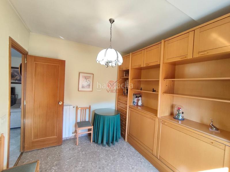 Foto a3277a38-1a2a-499d-be54-334f3b8ed722. Piso en Centro Cuenca