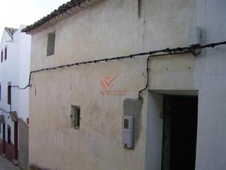 Maison  Fuentes, iglesia. En fuentes