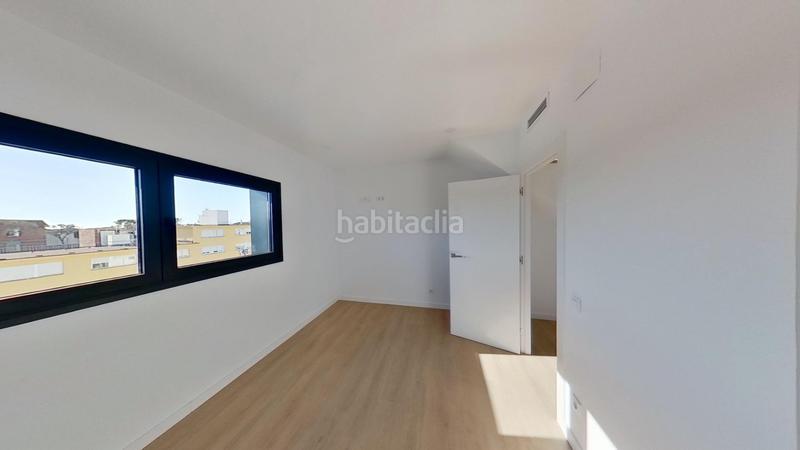 Foto 08f200a6-9065-4b46-a08e-2e756d1dd66a. Àtic amb calefacció aparcament piscina a Gava Mar Gavà