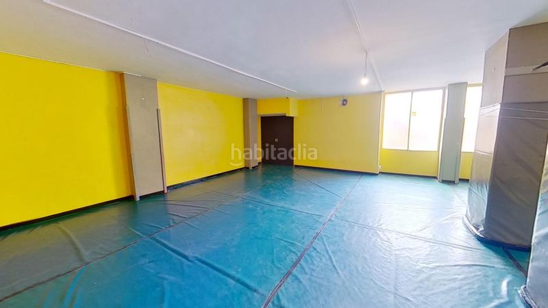 Foto 26cde1be-ba9c-4f29-abd7-627c837422fa. Local comercial a Sants Barcelona