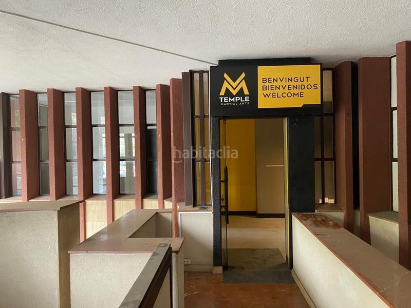 Foto 3b05e7ba-7362-46b9-83da-2d846633872b. Local comercial a Sants Barcelona