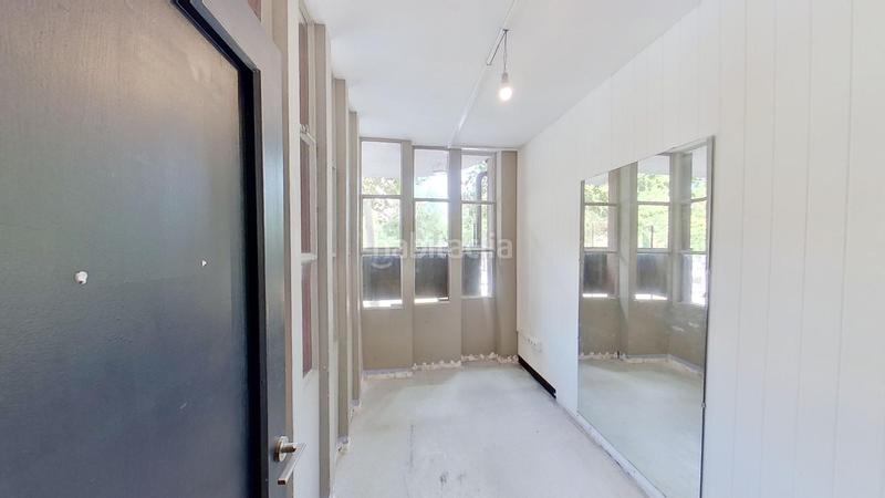 Foto 88de5d50-d719-4d0a-b85d-cf2a27c9b313. Local comercial a Sants Barcelona