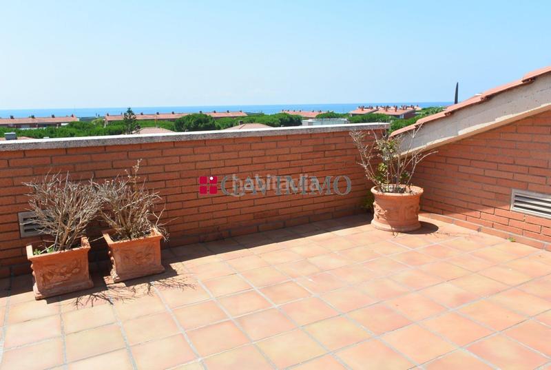 Foto 471d9c97-765d-41e2-b979-0ab99675169d. Lloguer pis amb calefacció aparcament piscina a Gava Mar Gavà