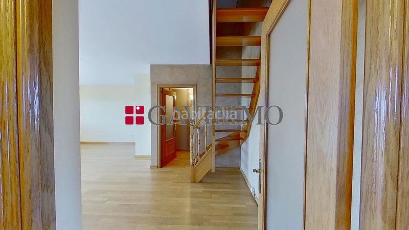 Foto 01ea50c4-9a8e-4890-8b71-33a6194ea067. Location appartement avec chauffage parking piscine dans Gavà